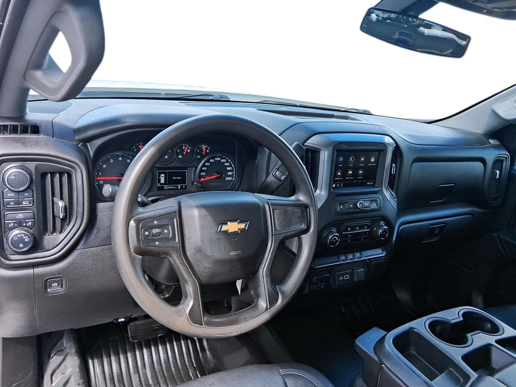 2021 Chevrolet Silverado 1500 Double Cab 4x4 Custom / Standard Box in Stratford, Ontario - 10 - w1024h768px