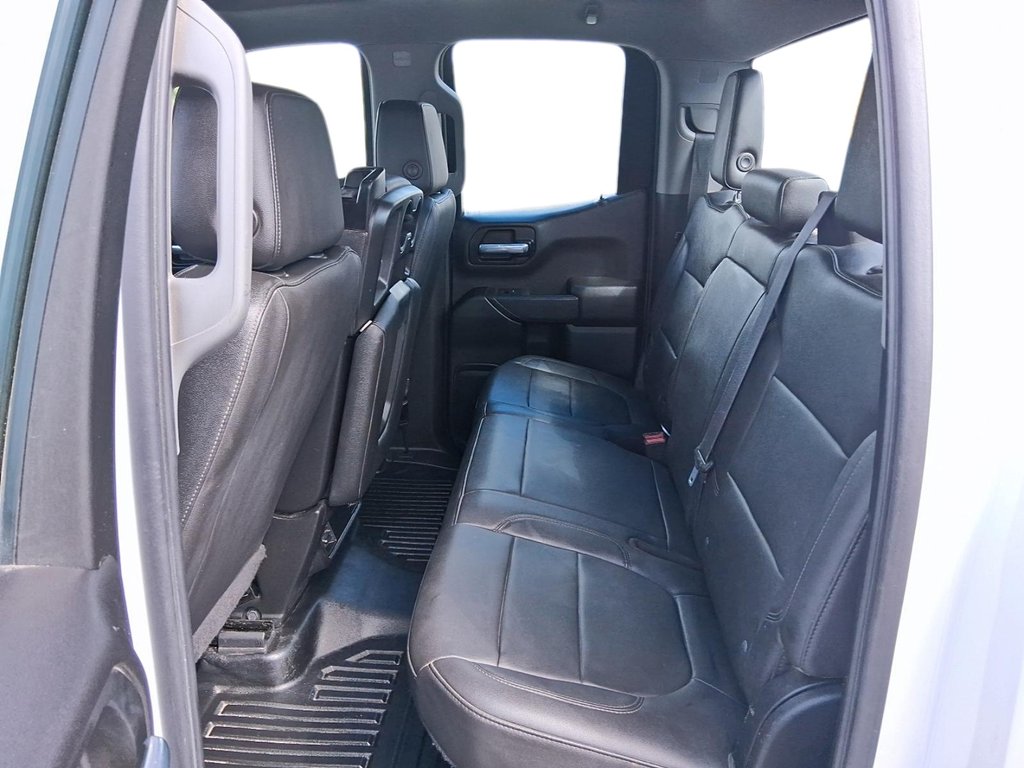 2021 Chevrolet Silverado 1500 Double Cab 4x4 Custom / Standard Box in Stratford, Ontario - 9 - w1024h768px