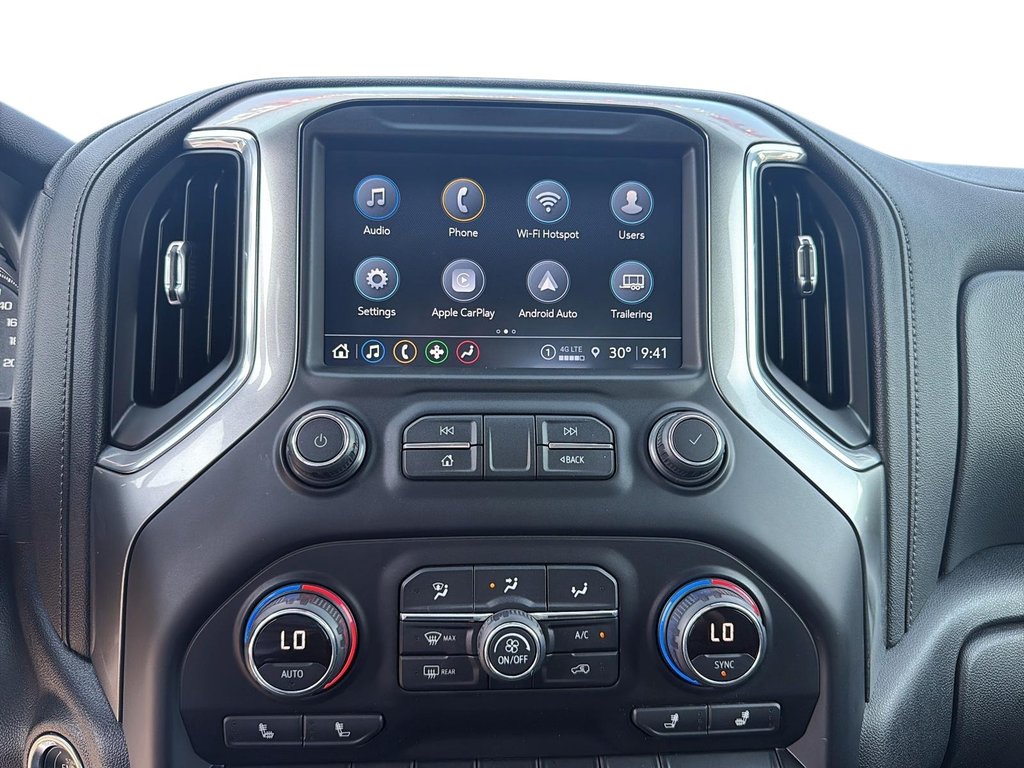2021 Chevrolet Silverado 1500 Crew Cab 4x4 LT / Standard Box in Stratford, Ontario - 16 - w1024h768px