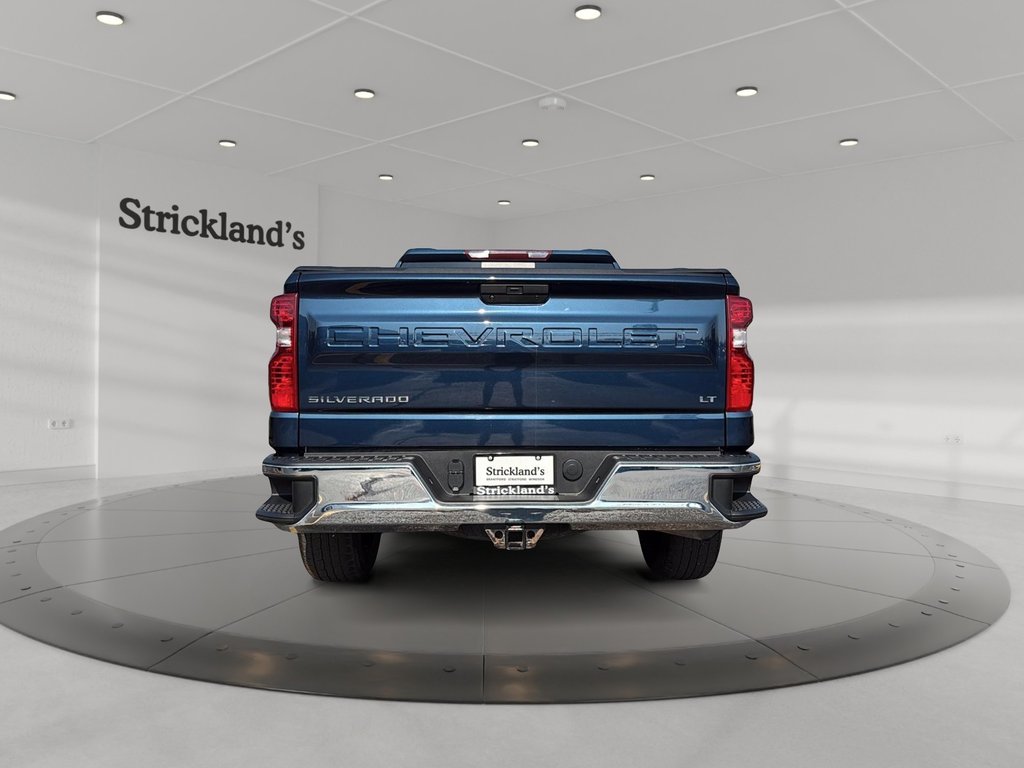 2021 Chevrolet Silverado 1500 Crew Cab 4x4 LT / Standard Box in Stratford, Ontario - 3 - w1024h768px