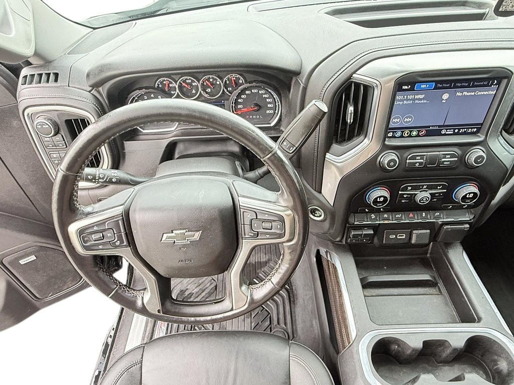 2021 Chevrolet Silverado 1500 Crew Cab 4x4 LT Trail Boss / Standard Box in Stratford, Ontario - 12 - w1024h768px