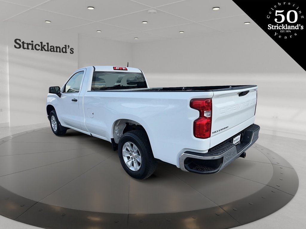 2022  Silverado 1500 Regular Cab 4x2 WT / Long Box in Stratford, Ontario - 4 - w1024h768px