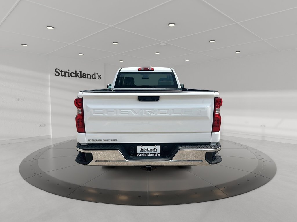 2022 Chevrolet Silverado 1500 Regular Cab 4x2 WT / Long Box in Stratford, Ontario - 3 - w1024h768px