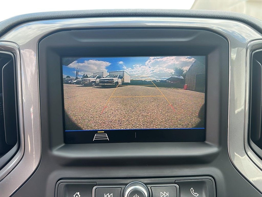 2022 Chevrolet Silverado 1500 Ltd Regular Cab 4x2 WT / Long Box in Stratford, Ontario - 15 - w1024h768px
