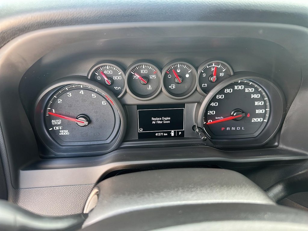 2022 Chevrolet Silverado 1500 Ltd Regular Cab 4x2 WT / Long Box in Stratford, Ontario - 12 - w1024h768px