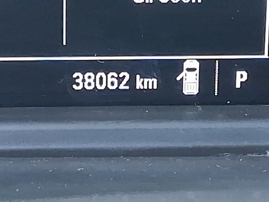 2022 Chevrolet Silverado 1500 Ltd Regular Cab 4x2 WT / Long Box in Stratford, Ontario - 11 - w1024h768px