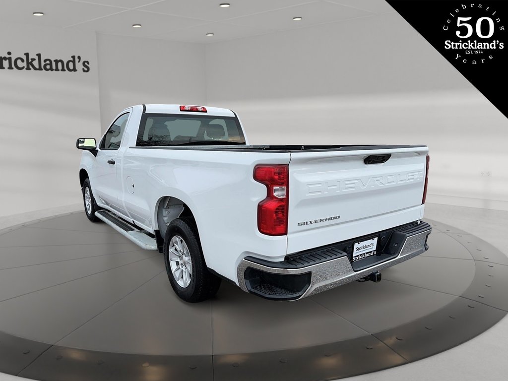 2023  Silverado 1500 Regular Cab 4x2 WT / Long Box in Stratford, Ontario - 4 - w1024h768px