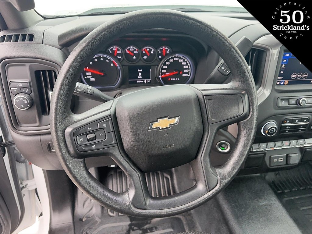 2023  Silverado 1500 Regular Cab 4x2 WT / Long Box in Stratford, Ontario - 10 - w1024h768px