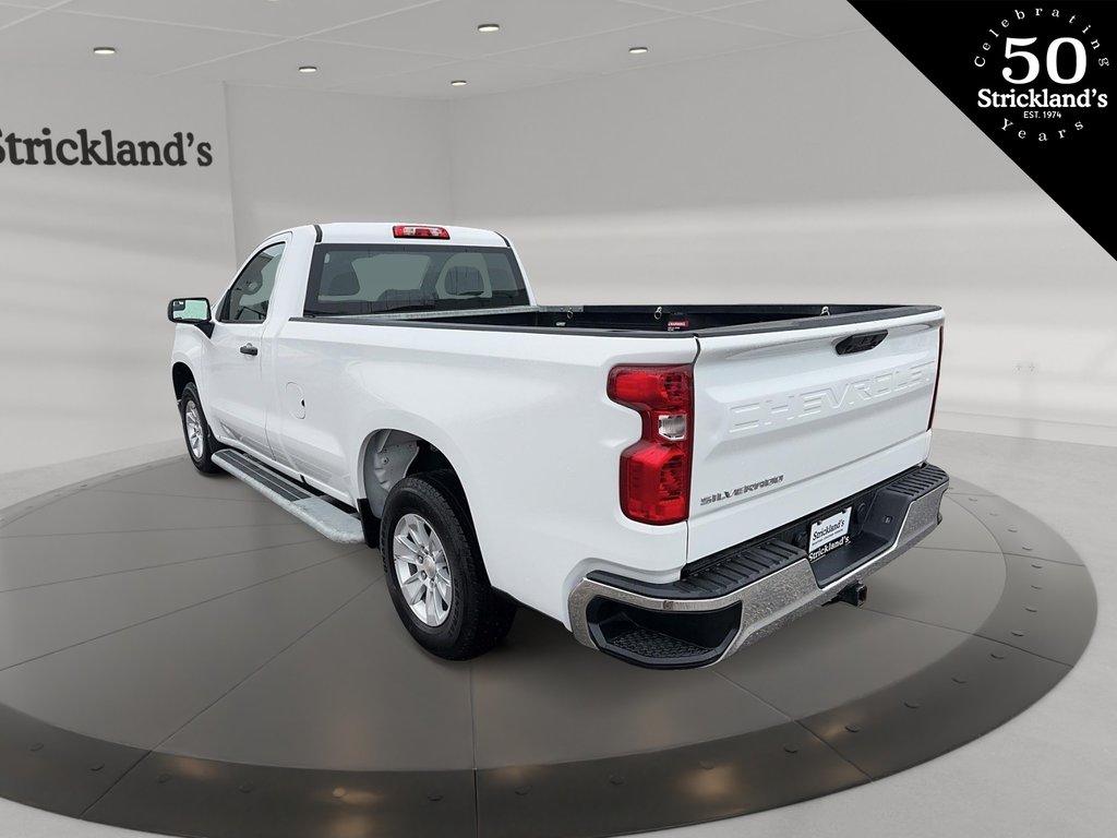 2023  Silverado 1500 Regular Cab 4x2 WT / Long Box in Stratford, Ontario - 4 - w1024h768px