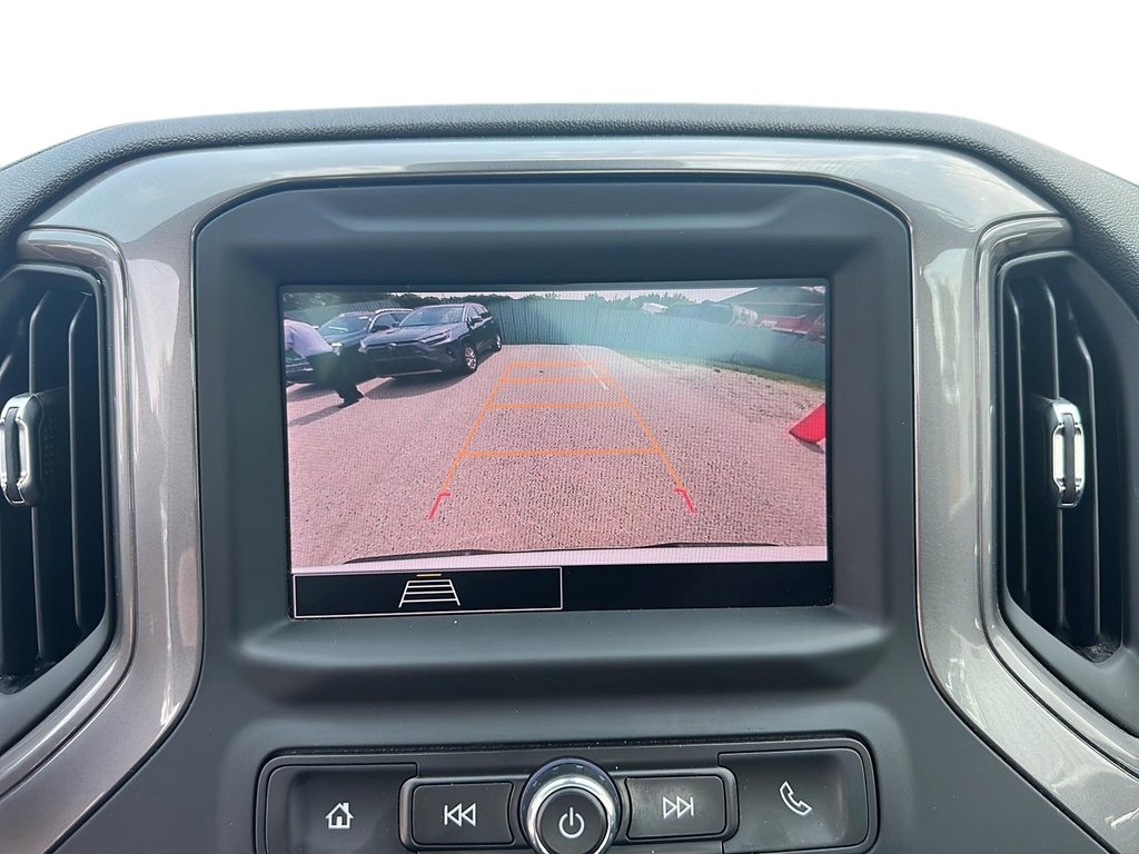 2023 Chevrolet Silverado 1500 Regular Cab 4x2 WT / Long Box in Stratford, Ontario - 15 - w1024h768px