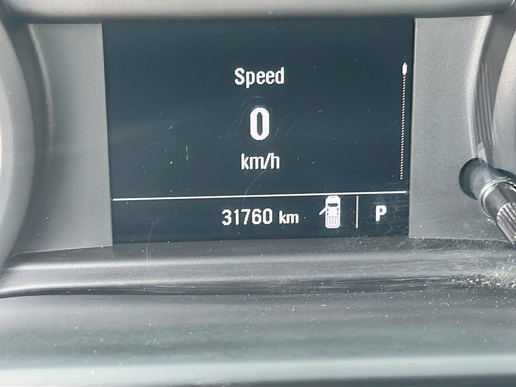 2023 Chevrolet Silverado 1500 Regular Cab 4x2 WT / Long Box in Stratford, Ontario - 11 - w1024h768px