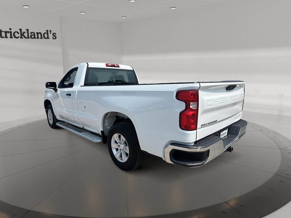 2023 Chevrolet Silverado 1500 Regular Cab 4x2 WT / Long Box in Stratford, Ontario - 4 - w1024h768px