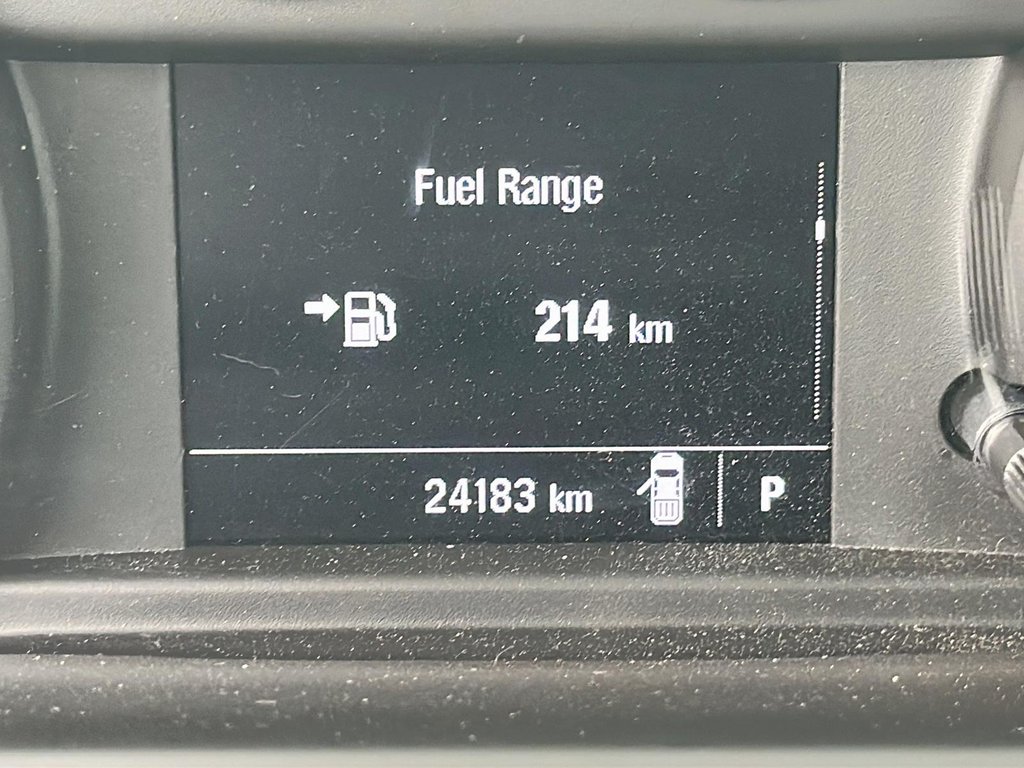 2023 Chevrolet Silverado 1500 Regular Cab 4x2 WT / Long Box in Stratford, Ontario - 11 - w1024h768px