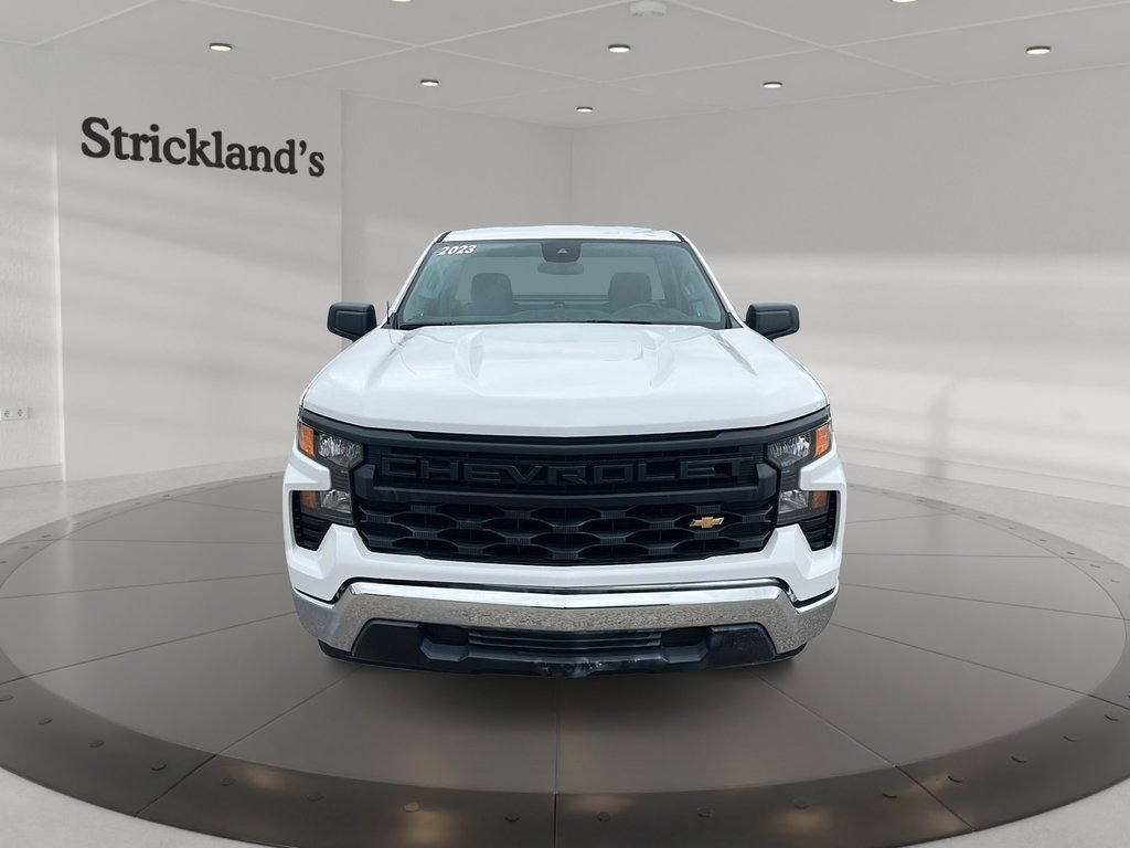 2023 Chevrolet Silverado 1500 Regular Cab 4x2 WT / Long Box in Stratford, Ontario - 2 - w1024h768px
