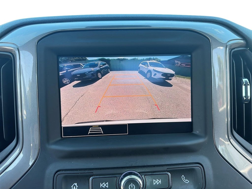2023 Chevrolet Silverado 1500 Regular Cab 4x2 WT / Long Box in Stratford, Ontario - 15 - w1024h768px