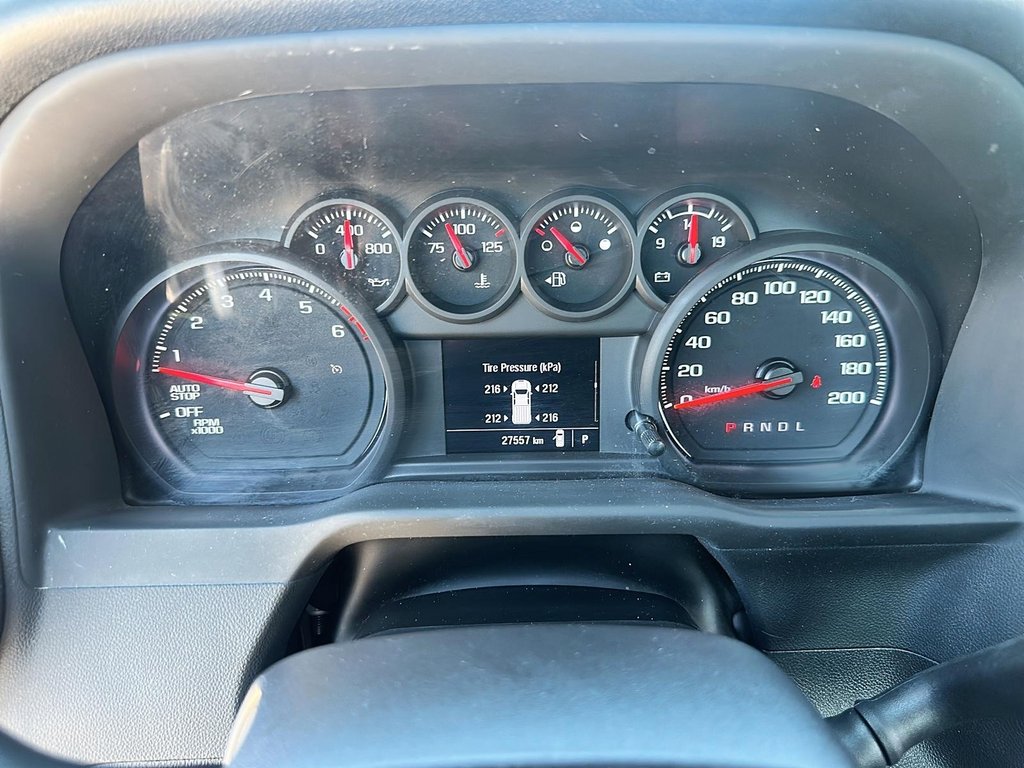 2023 Chevrolet Silverado 1500 Regular Cab 4x2 WT / Long Box in Stratford, Ontario - 12 - w1024h768px