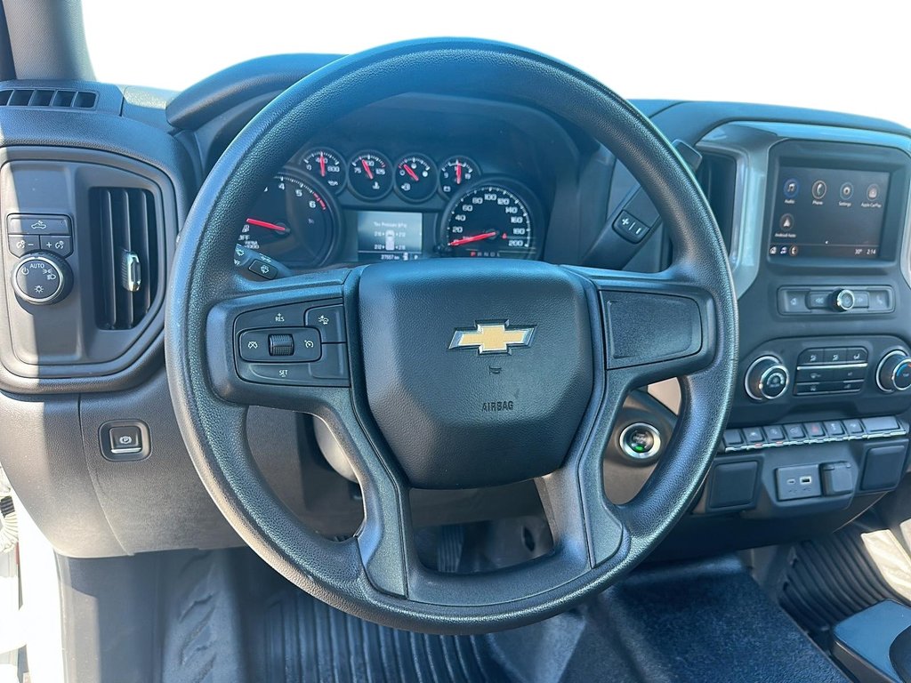 2023 Chevrolet Silverado 1500 Regular Cab 4x2 WT / Long Box in Stratford, Ontario - 10 - w1024h768px