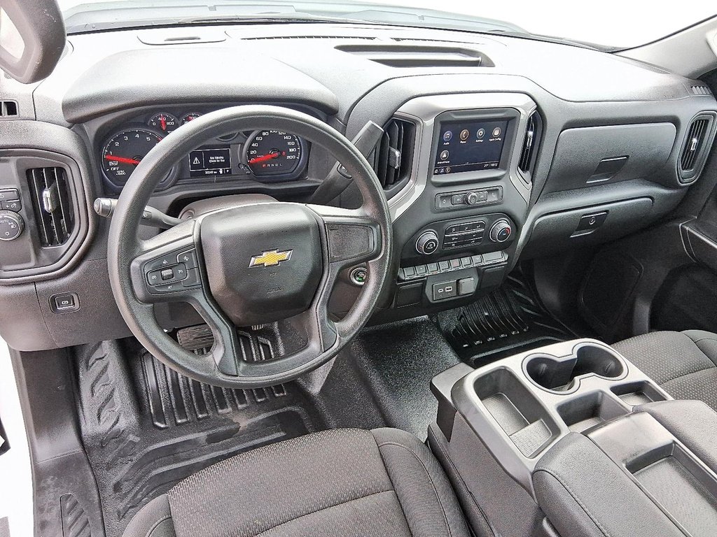 2023 Chevrolet Silverado 1500 Regular Cab 4x2 WT / Long Box in Stratford, Ontario - 9 - w1024h768px