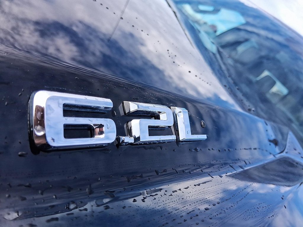 2023 Chevrolet Silverado 1500 Crew Cab 4x4 RST / Standard Box in Stratford, Ontario - 6 - w1024h768px