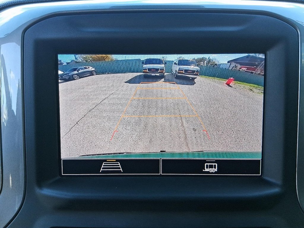 2023 Chevrolet Silverado 1500 Crew Cab 4x4 WT / Standard Box in Stratford, Ontario - 19 - w1024h768px