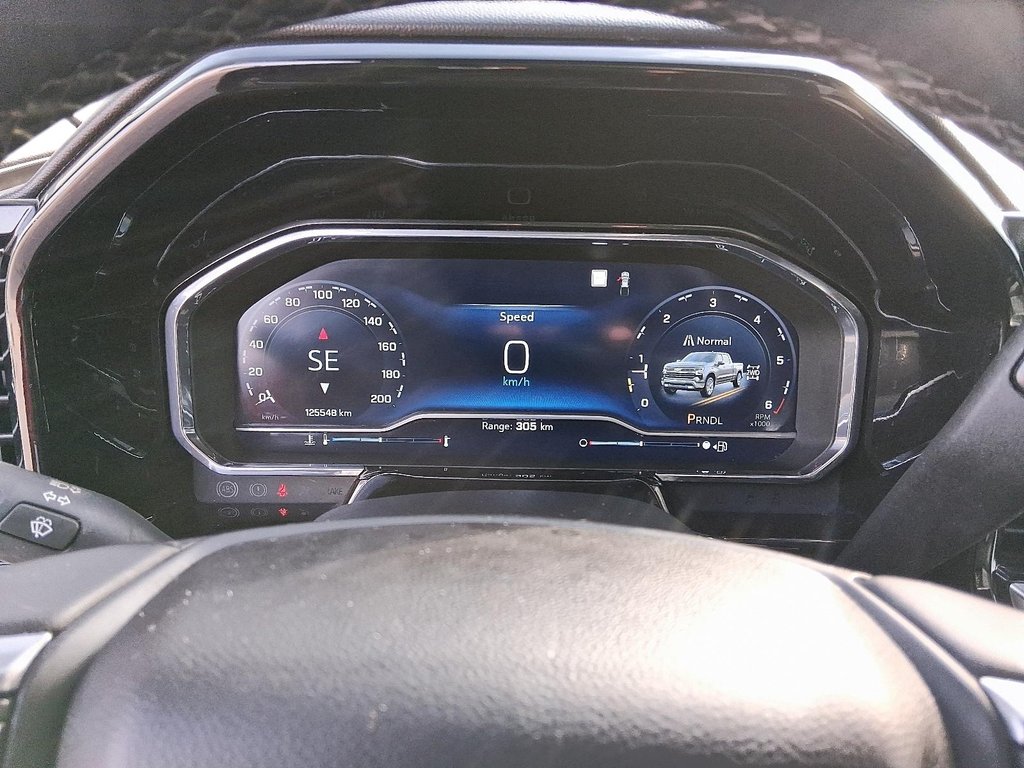 2023 Chevrolet Silverado 1500 Crew Cab 4x4 LT / Short Box in Stratford, Ontario - 14 - w1024h768px