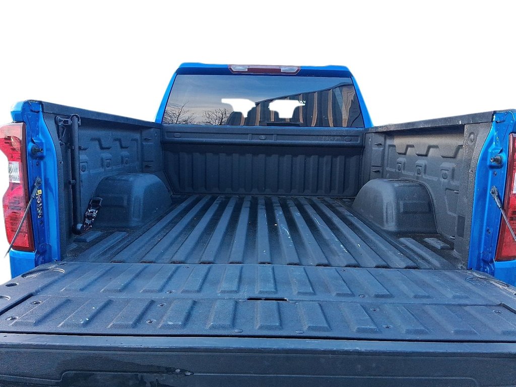 2023 Chevrolet Silverado 1500 Crew Cab 4x4 WT / Standard Box in Stratford, Ontario - 19 - w1024h768px