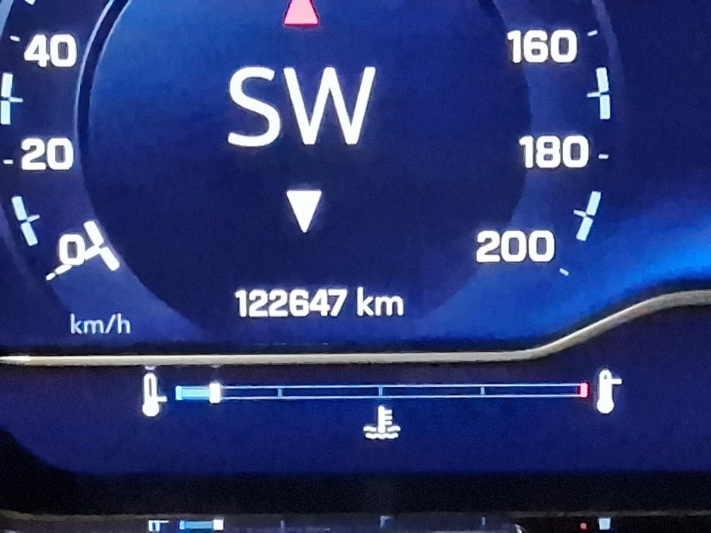 2023 Chevrolet Silverado 1500 Crew Cab 4x4 High Country / Standard Box in Stratford, Ontario - 14 - w1024h768px