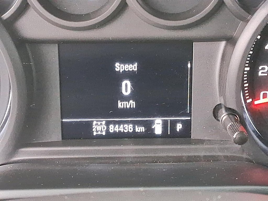 2023 Chevrolet Silverado 1500 Regular Cab 4x4 WT / Standard Box in Stratford, Ontario - 12 - w1024h768px