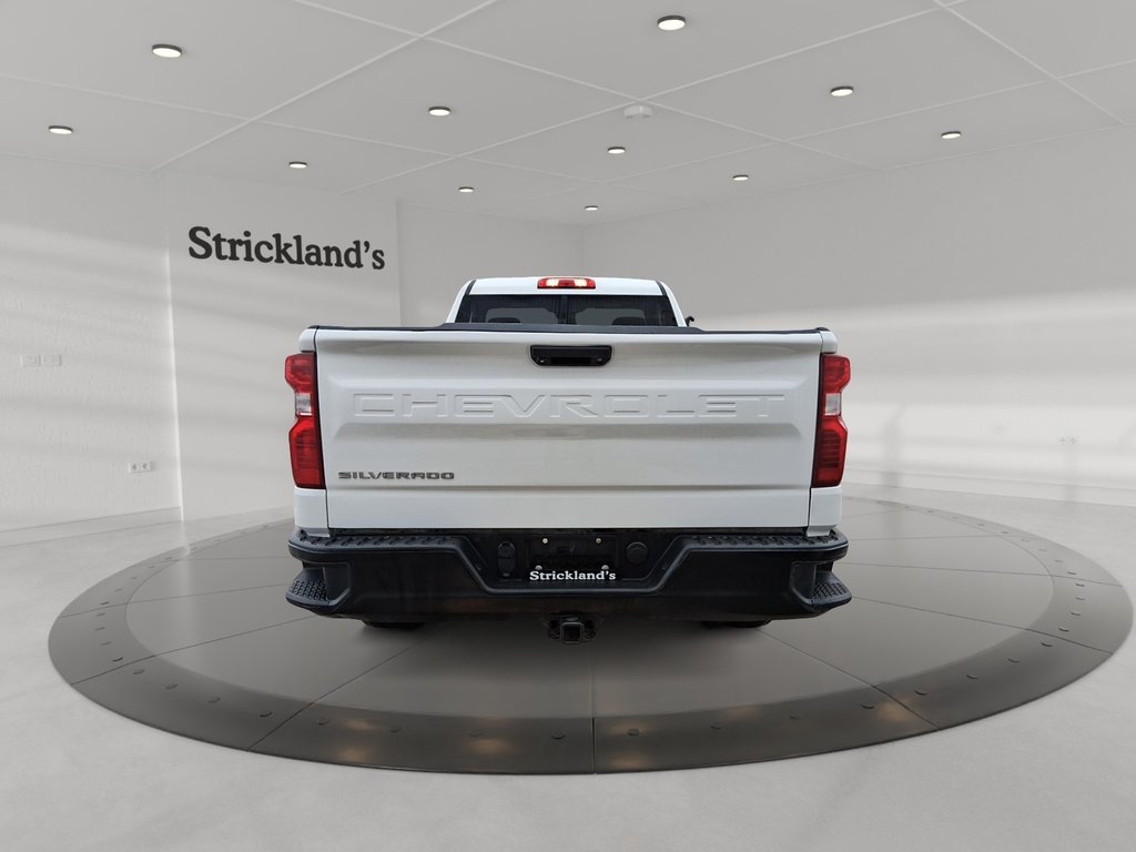 2023 Chevrolet Silverado 1500 Regular Cab 4x4 WT / Standard Box in Stratford, Ontario - 3 - w1024h768px