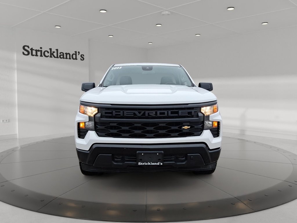 2023 Chevrolet Silverado 1500 Regular Cab 4x4 WT / Standard Box in Stratford, Ontario - 2 - w1024h768px