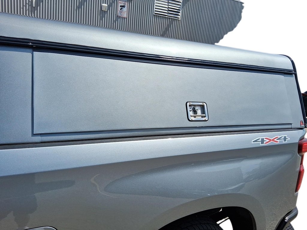 2023 Chevrolet Silverado 1500 Double Cab 4x4 WT / Standard Box in Stratford, Ontario - 19 - w1024h768px