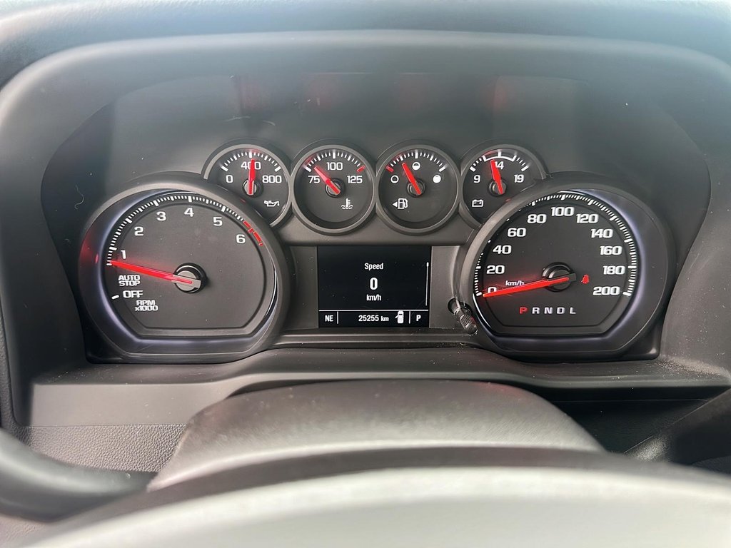 2024 Chevrolet Silverado 1500 Regular Cab Long Box 2-Wheel Drive Work Truck in Stratford, Ontario - 12 - w1024h768px