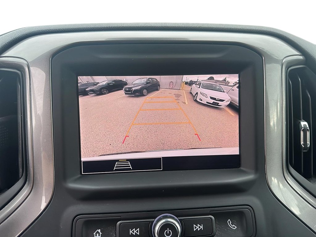 2024 Chevrolet Silverado 1500 Regular Cab Long Box 2-Wheel Drive Work Truck in Stratford, Ontario - 15 - w1024h768px