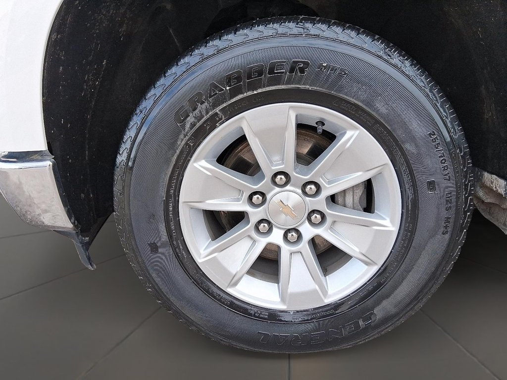 2024 Chevrolet Silverado 1500 Regular Cab Long Box 2-Wheel Drive Work Truck in Stratford, Ontario - 6 - w1024h768px