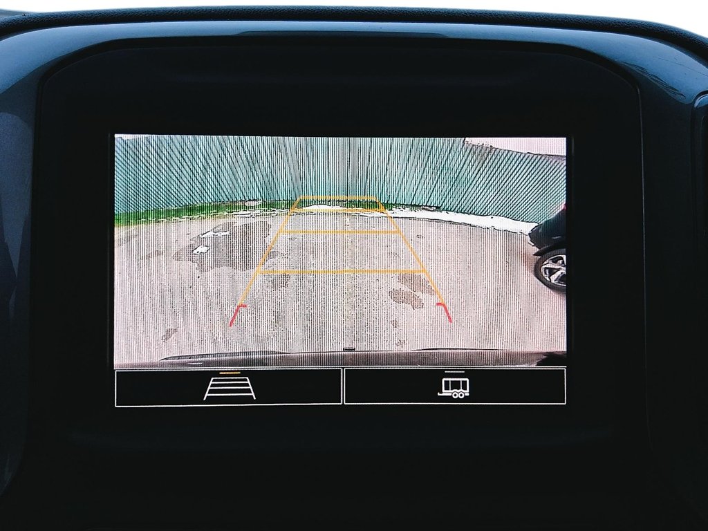 2024 Chevrolet Silverado 1500 Crew Cab Standard Box 4-Wheel Drive Custom Trail B in Stratford, Ontario - 20 - w1024h768px