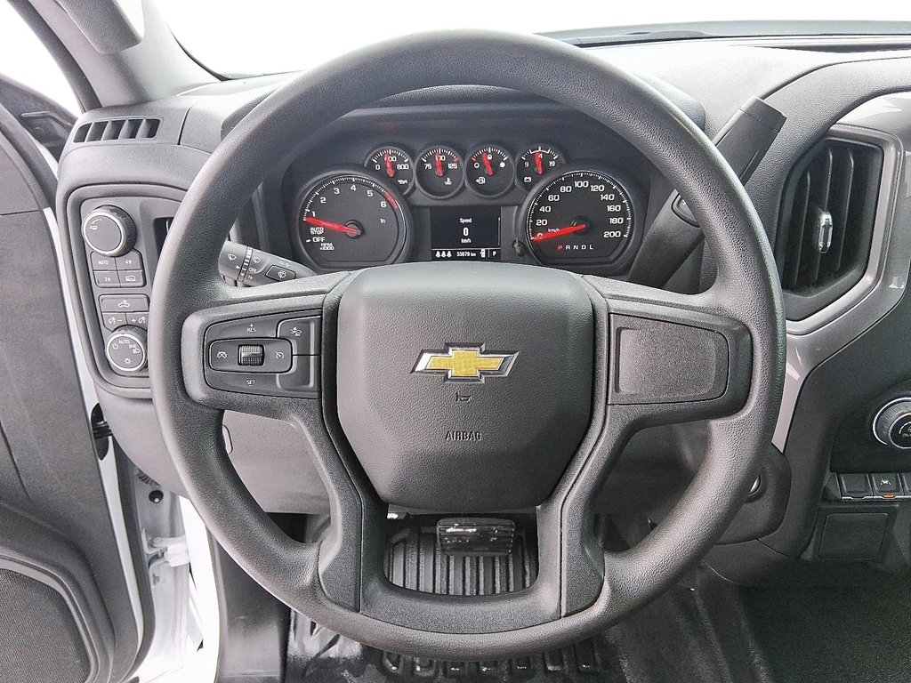 2024 Chevrolet Silverado 1500 Crew Cab Standard Box 4-Wheel Drive Work Truck in Stratford, Ontario - 12 - w1024h768px