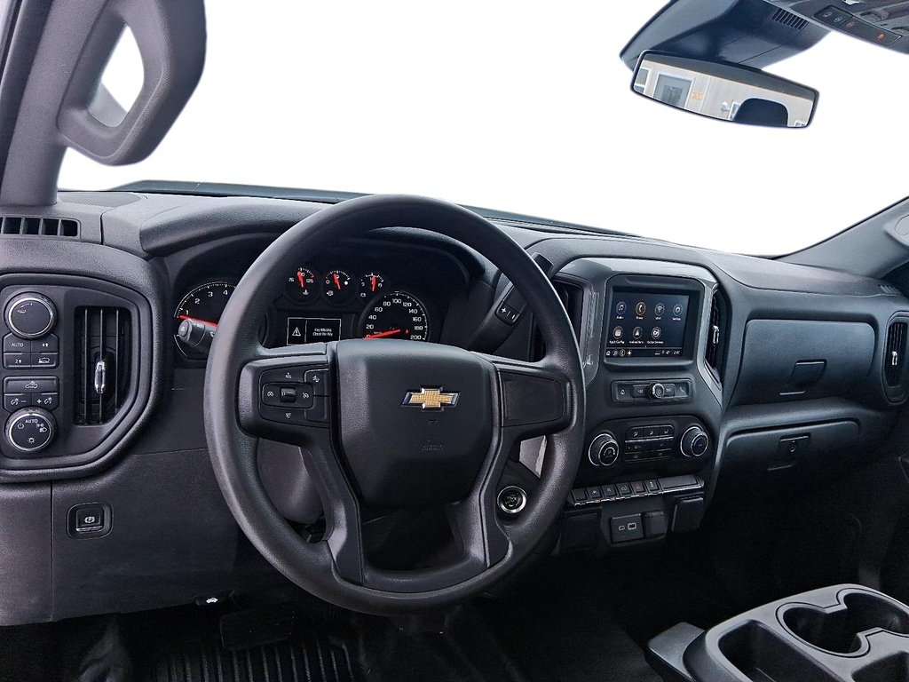 2024 Chevrolet Silverado 1500 Crew Cab Standard Box 4-Wheel Drive Work Truck in Stratford, Ontario - 10 - w1024h768px