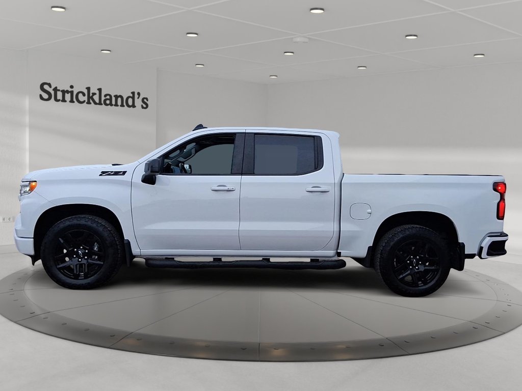 2024 Chevrolet Silverado 1500 Crew Cab Short Box 4-Wheel Drive RST in Stratford, Ontario - 5 - w1024h768px