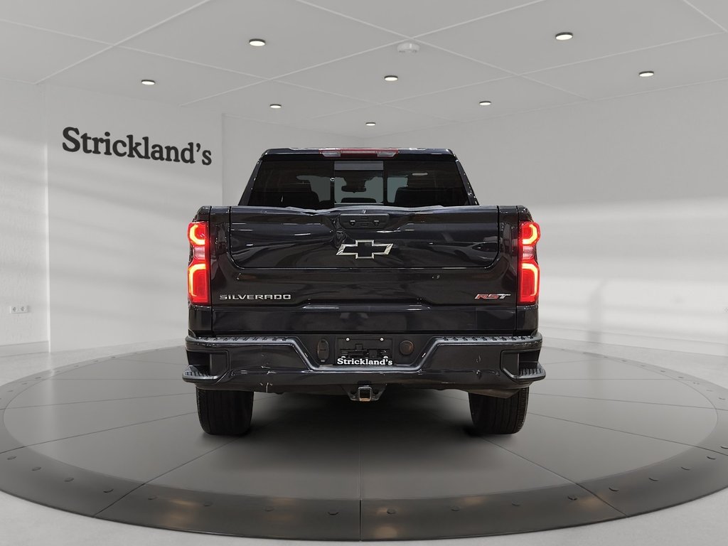 2024 Chevrolet Silverado 1500 Crew Cab Standard Box 4-Wheel Drive RST in Stratford, Ontario - 3 - w1024h768px