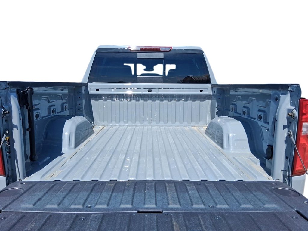 2024 Chevrolet Silverado 1500 Crew Cab Short Box 4-Wheel Drive RST in Stratford, Ontario - 19 - w1024h768px