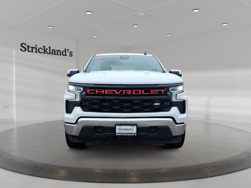 2025 Chevrolet Silverado 1500 Crew Cab Short Box 4-Wheel Drive LT in Stratford, Ontario - 2 - w1024h768px