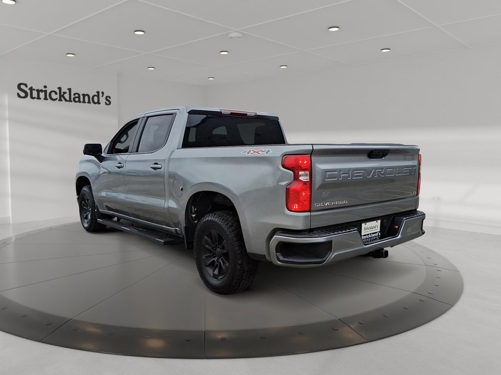 2025 Chevrolet Silverado 1500 Crew Cab Short Box 4-Wheel Drive LT in Stratford, Ontario - 4 - w1024h768px