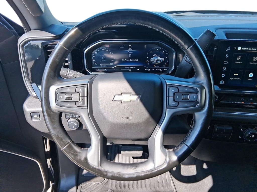 2025 Chevrolet Silverado 1500 Crew Cab Standard Box 4-Wheel Drive LT in Stratford, Ontario - 12 - w1024h768px