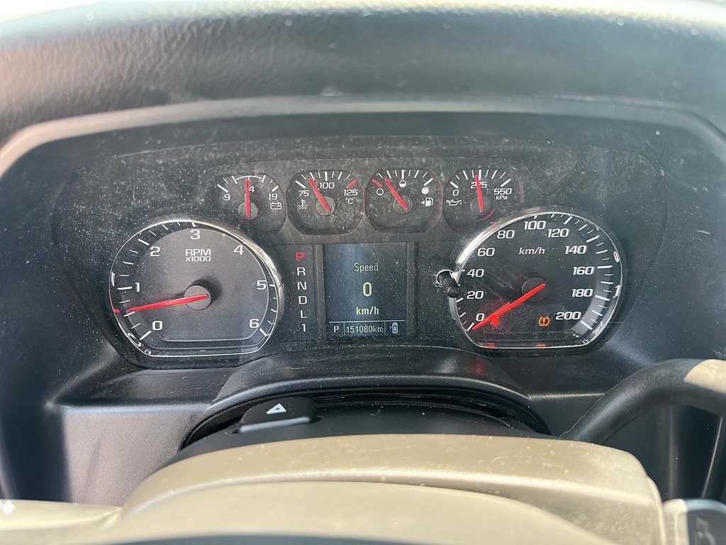 2019 Chevrolet Silverado 2500 Double 4x4 WT Standard Box in Stratford, Ontario - 12 - w1024h768px
