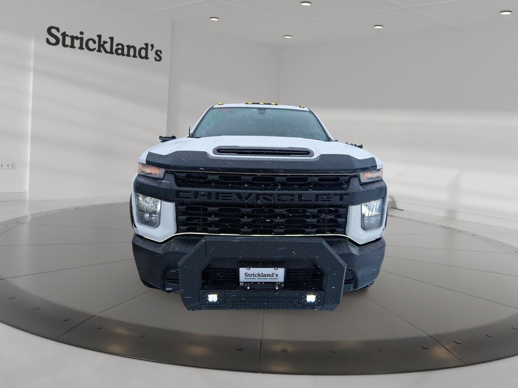 2020 Chevrolet Silverado 2500 New Crew 4x4 WT Standard Box in Stratford, Ontario - 2 - w1024h768px