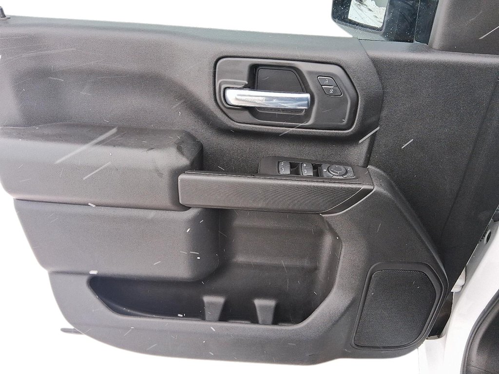 2020 Chevrolet Silverado 2500 New Crew 4x4 WT Standard Box in Stratford, Ontario - 10 - w1024h768px