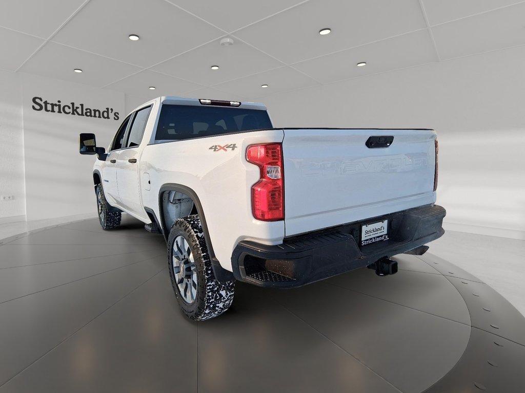 2022 Chevrolet Silverado 2500 Crew 4x4 Custom Standard Box in Stratford, Ontario - 4 - w1024h768px