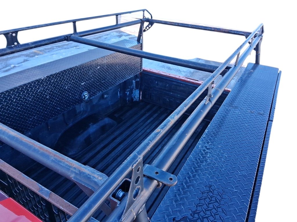 2022 Chevrolet Silverado 2500 Crew 4x4 Custom Standard Box in Stratford, Ontario - 18 - w1024h768px