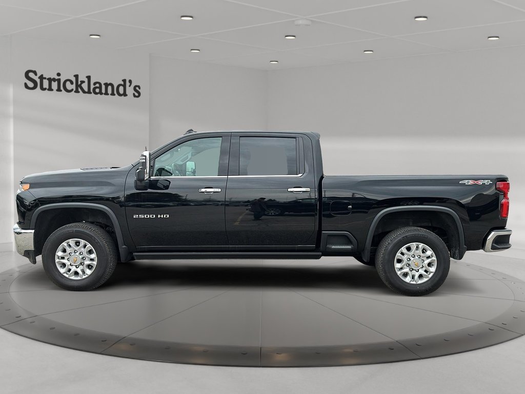 2023  Silverado 2500 Crew 4x4 LTZ Standard Box in Stratford, Ontario - 5 - w1024h768px