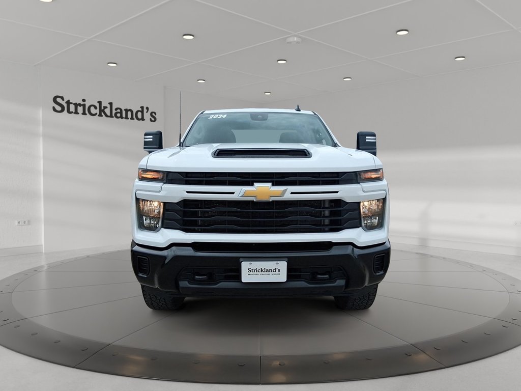 2024 Chevrolet Silverado 2500HD 4WD Crew Cab Standard Box Custom in Stratford, Ontario - 2 - w1024h768px